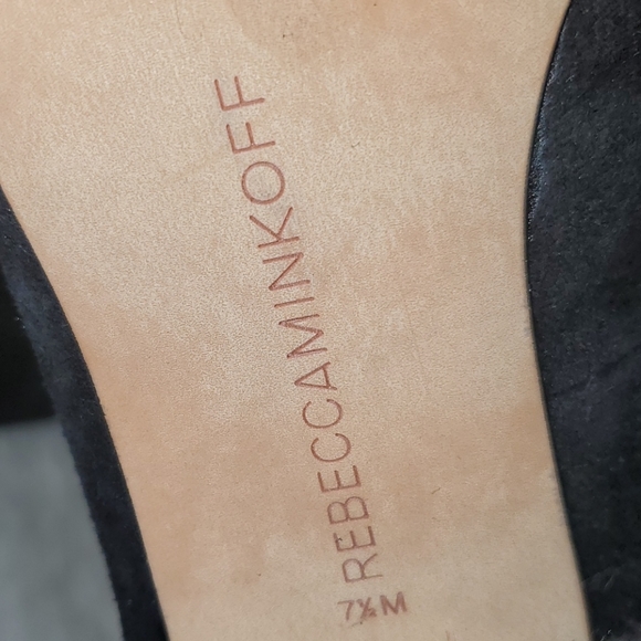 Rebecca Minkoff S. 7.5 Black Suede Chunky Heel - Picture 6 of 8